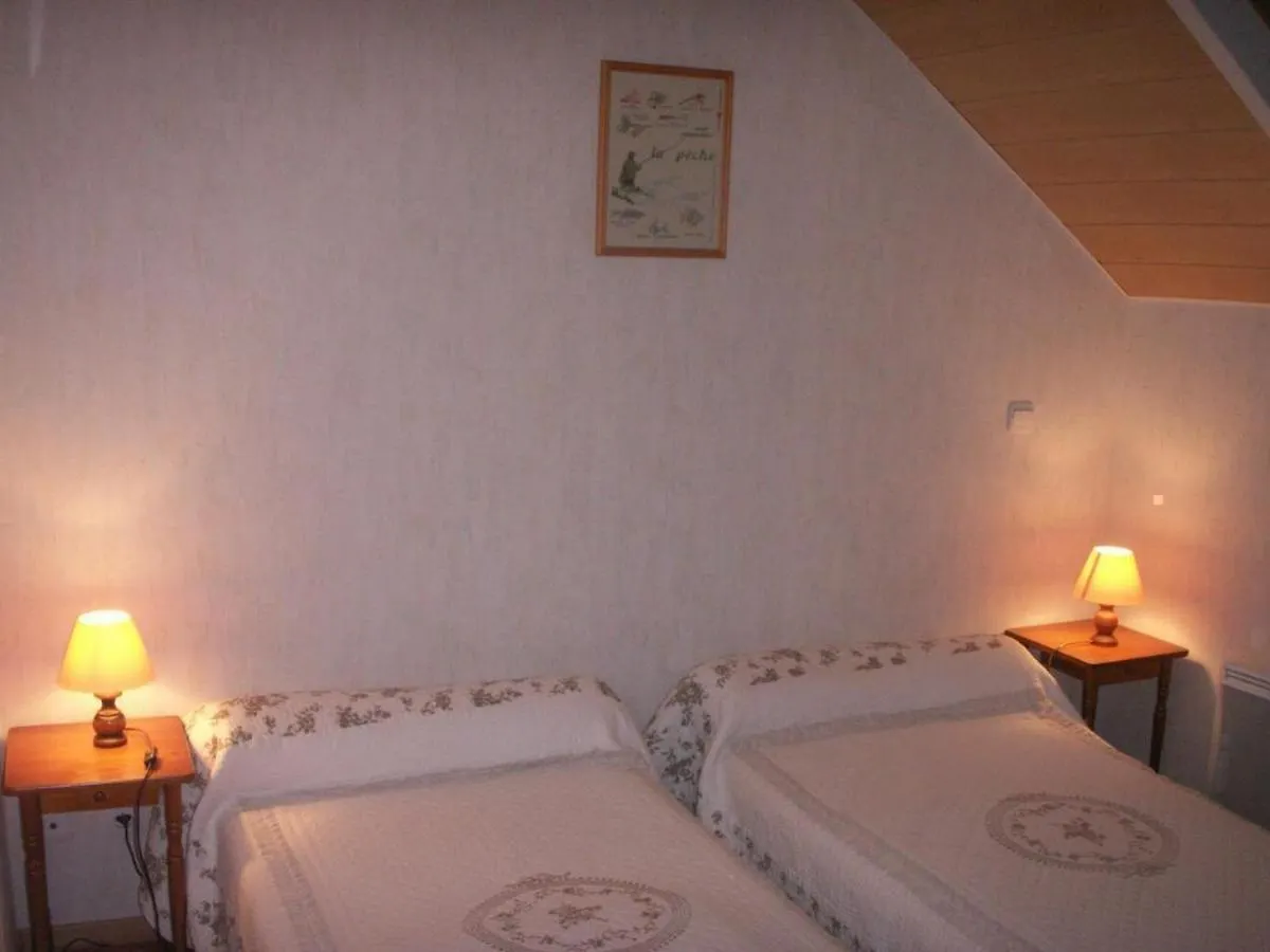 Holiday home Gite Climatise Pres De La Sioule Avec Jardin Privatif, Terrasse Et Tout Confort - Fr-1-489-96 Saint-Germain-de-Salles